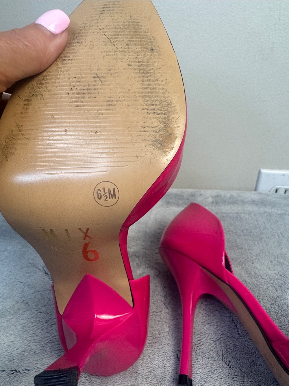 Mix No. 6 Dawnira Hot Pink Patent Leather Pumps - Size 6.5 - Picture 8 of 10